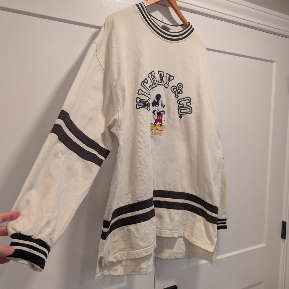 VINTAGE 90s Mickey & Co Cream Pullover Oversized Boxy Varsity Sweatshirt - Picture 10 of 10